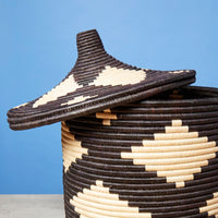 19" Small Black Diamond Woven Storage Hooded Lid Basket