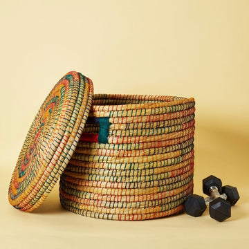 20" Medium Storage Rainbow Grass Lid Basket