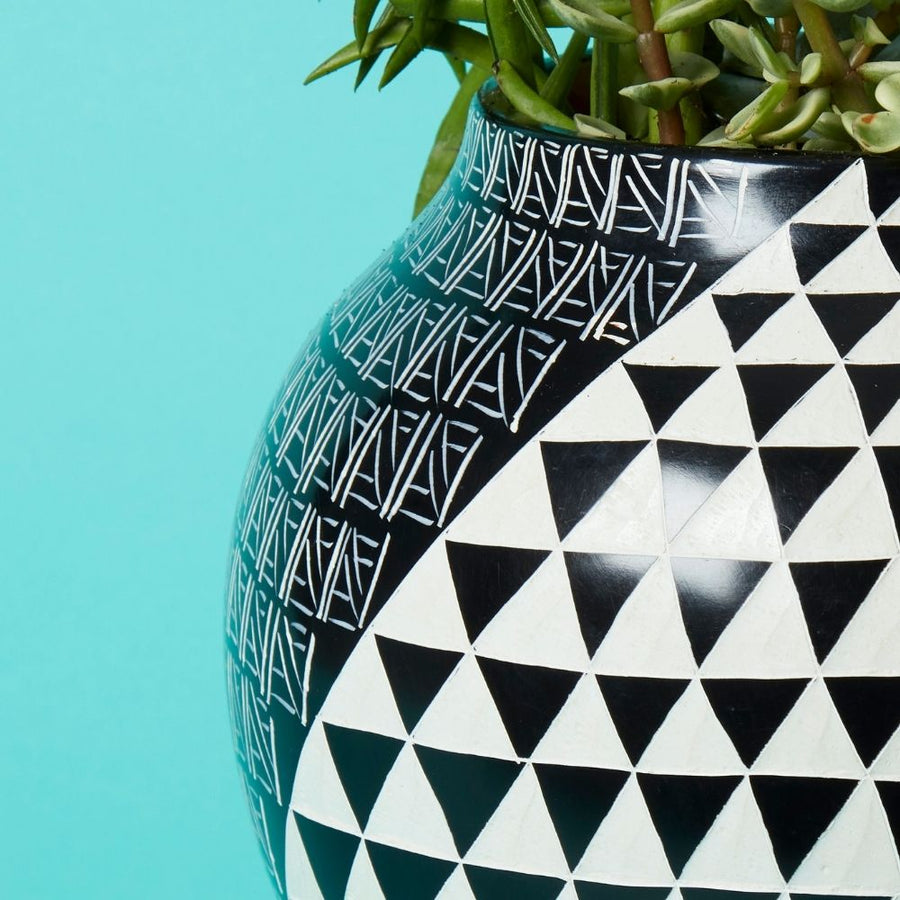 Large Kisii Stone Black White Geometric Succulent Pot