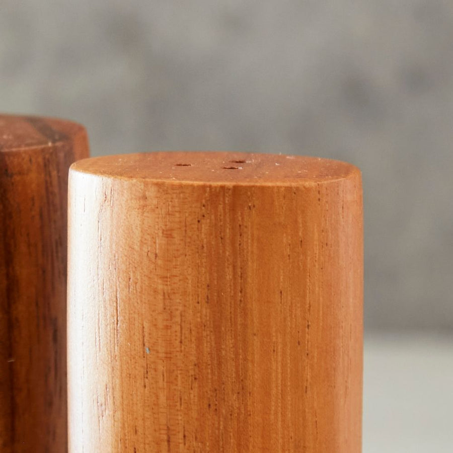 Kayu Wood Salt Pepper Shakers