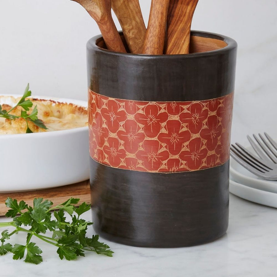 Black Rust Flower Terracotta Utensil Holder