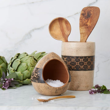 Cream Black Petal Terracotta Utensil Holder Salt Cellar Set