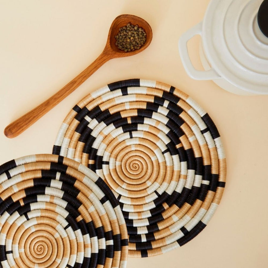 Trivets for Dishes, Pots and Pans, Heat Resistant Hot Pads, Pot Holders for Table, Plate Mats for Countertops, Kitchen Table Accessories | Natural Black Woven Trivets Set, 8", African Decor