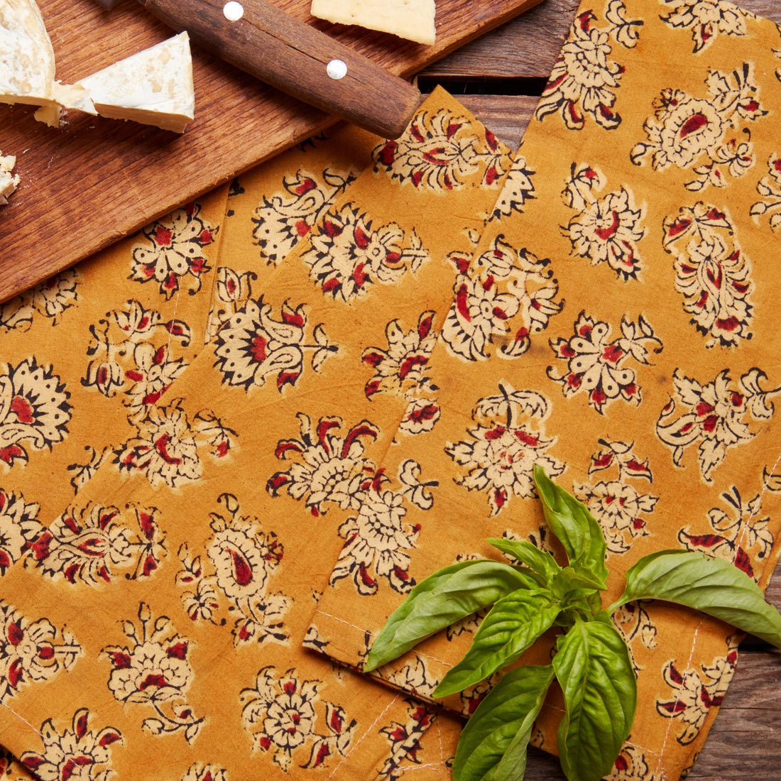 Kalamkaari Mustard Floral 20 x 20 Napkin Set