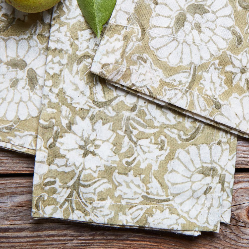 Kalamkaari White Floral 20 x 20 Napkin Set