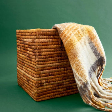 Large Banana Square Planter Shelf Basket