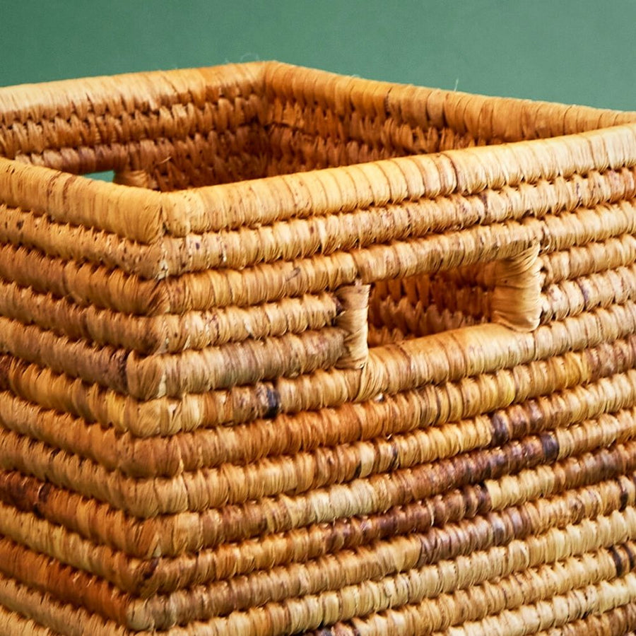 Medium Banana Square Planter Shelf Basket